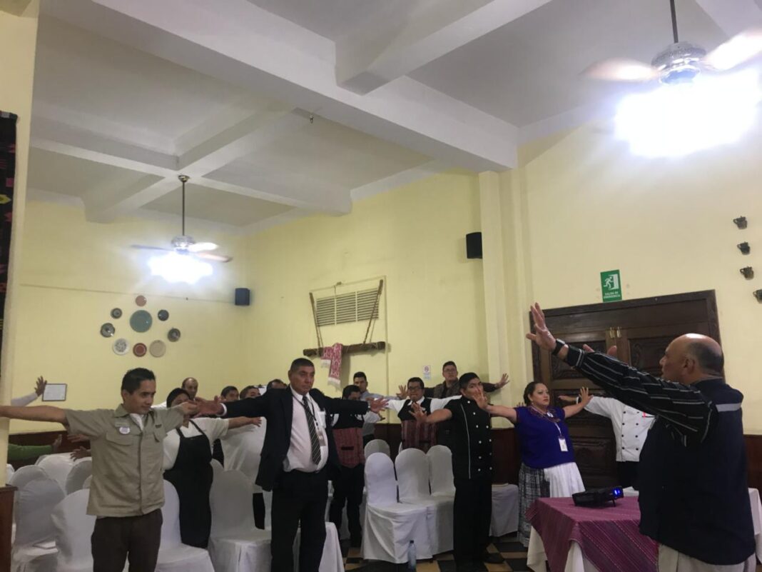 IGSS brinda capacitacion sobre salud y seguridad ocupacional en hotel capitalino-5