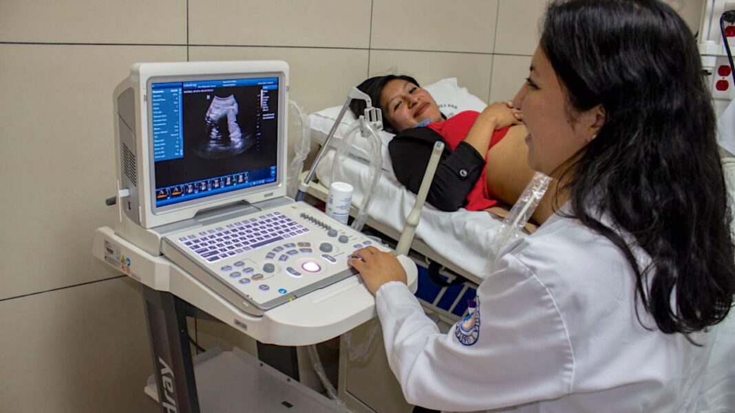 nuevo equipo de ultrasonido hospital general de quetzaltenango igss 2019-1