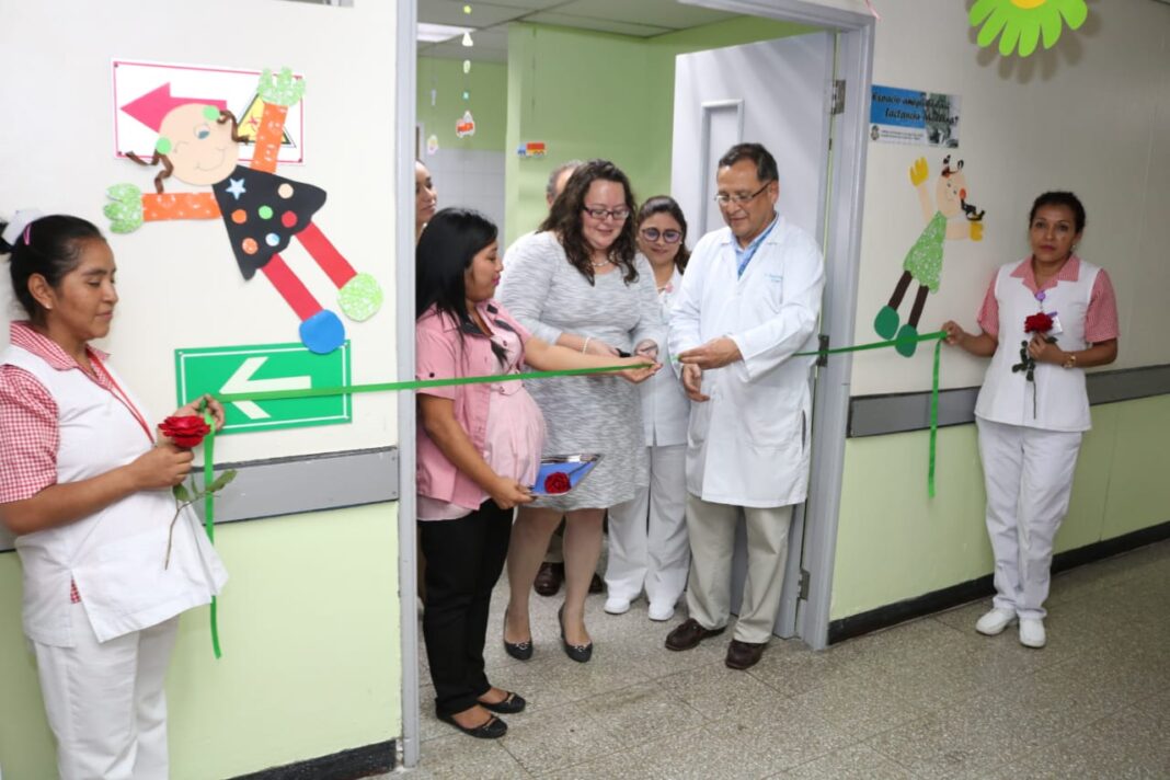 Inauguracion espacio amigos de la lactancia igss 2019-15