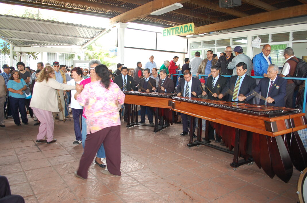 CAMIP-Pamplona-celebra-31-aniversario-IGSS-Guateamala-1
