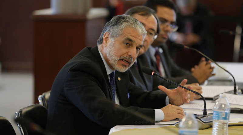 DCA-Diario-de-Centro-America-Igss-en-Xela-presidente-carlos-contreras-congreso-2017