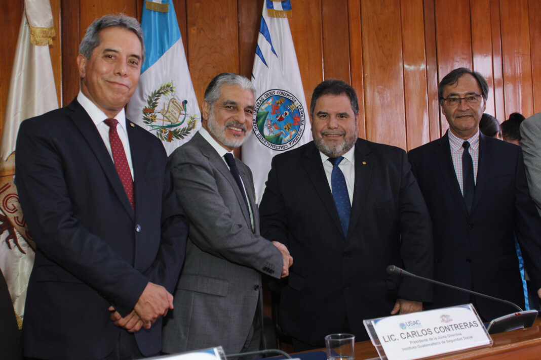 Firma-de-convenio-IGSS-USAC-2017-07 (1)