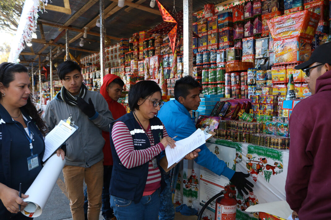 Inspectores-del-igss-supervisan-coheterias-3 (1)