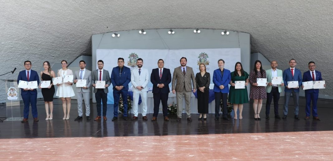 medicos especialistas-6