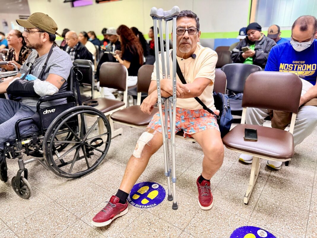 IGSS Hospital General demEnfermedades Ceibal Reemplazo de rodilla historia de vida 202600000