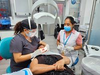 Zunil vela por la salud bucal del adulto mayor