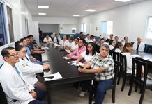 Hospital de Gineco Obstetricia fortalece la práctica médica con nuevas guías clínicas basadas en evidencia