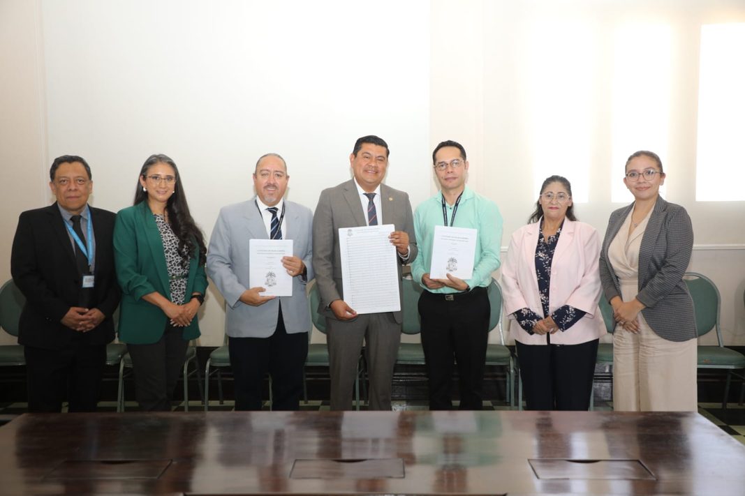 IGSS Subgerencia de Planificación y Desarrollo Canción de los Trabajadores 2026-00010