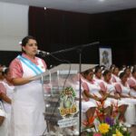 Se graduan integrantes promocion 67 de auxiliares de enfermeria del IGSS-19