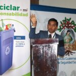 Campana de reciclaje hospital limpio IGSS zona 9-1