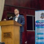 Dr Marc Rondy-Asesor de Inmunizaciones de OPS:OMS Guatemala- IGSS