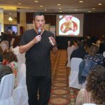 Conferencia Tendencias de odontologia clausura IGSS 2019-12