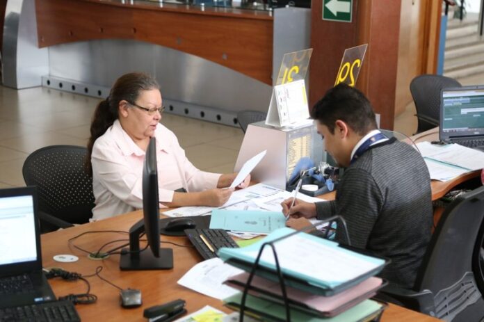 La Hora Como ser contribuyenbte voluntario del IGSS 2019-01