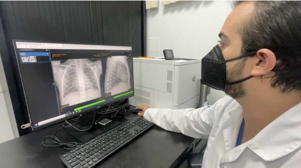 Estrenan equipo digital para rayos X en la Periférica Zona 11