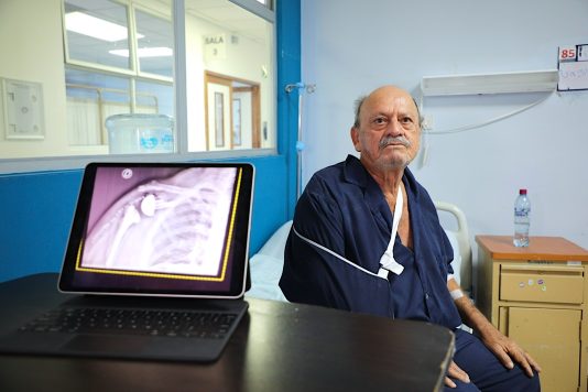 Pacientes recuperan la sonrisa gracias a médicos de Puerto Barrios