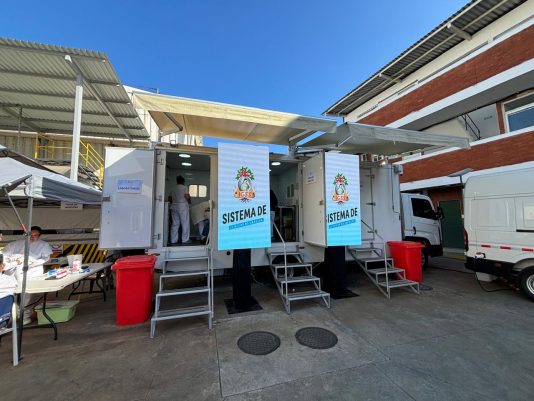 Trabajadores afiliados se benefician con robusto laboratorio móvil