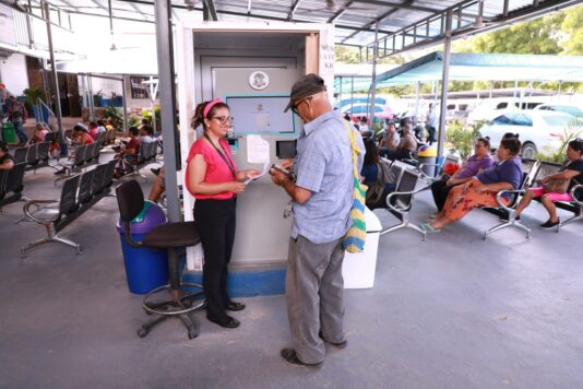 Modernización médica y transformación digital beneficia a derechohabientes de Zacapa