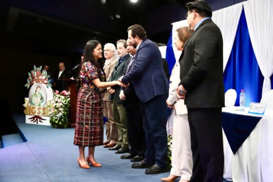 Contamos con 113 nuevos especialistas que fortalecerán la atención