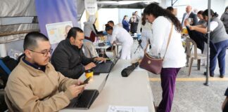 El IGSS realiza jornada de salud preventiva para trabajadores del RENAP