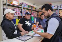 Inspectores del IGSS supervisan ventas de juegos pirotécnicos
