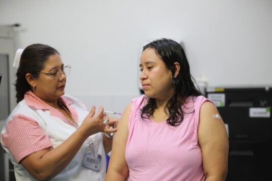 Está a tiempo de vacunarte contra influencia