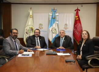 El IGSS y la Universidad San Pablo suscriben convenio para el intercambio académico