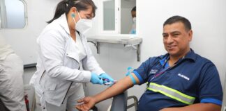 IGSS llega a Librería Platino y beneficia a 143 colaboradores