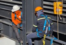 El factor silencioso que repercute en la salud y desempeño de los trabajadores