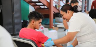 El IGSS lleva la salud y prevención a los trabajadores de Molinos Central Helvetia