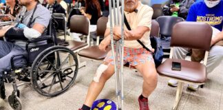 Nueva vida en movimiento: IGSS devuelve la movilidad a paciente con prótesis de rodilla