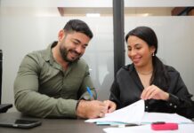 El Instituto Diversificado por Cooperativa “El Jícaro” firma convenio de regularización de deuda con el IGSS