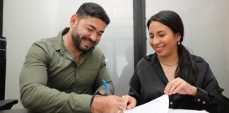 El Instituto Diversificado por Cooperativa “El Jícaro” firma convenio de regularización de deuda con el IGSS