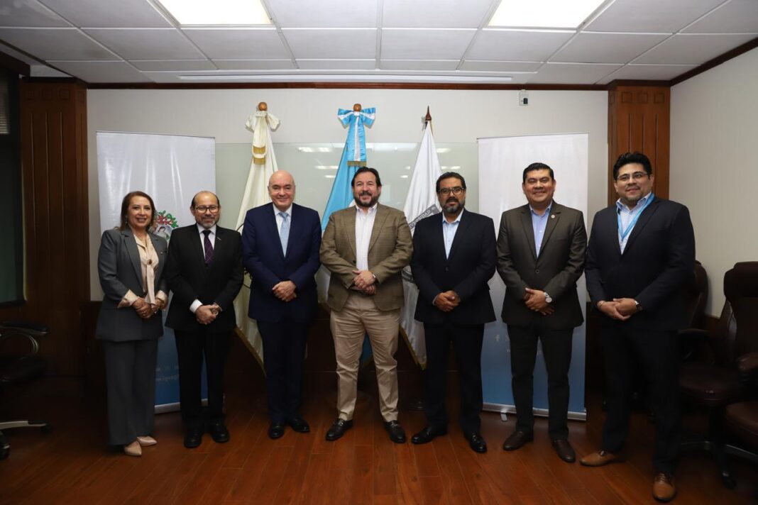 IGSS Gerencia Firma de Convenio UPANA IJUMAT 202600011