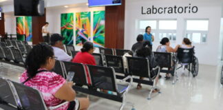 Moderno Laboratorio en el Hospital de Escuintla al servicio de afiliados