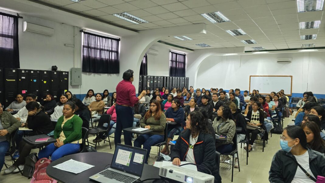 IGSS EScuela de Auxiliares de Enfermería Tercera Charla Informativa julio 2026-00014