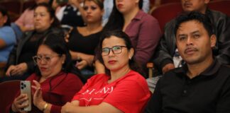 Representantes sindicales asisten a jornada informativa