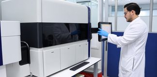El Laboratorio Clínico del HGE utiliza tecnología especializada para diagnósticar de inmunodeficiencias