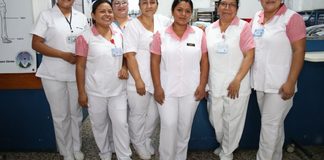 Personal de enfermería del IGSS en Mazatenango garantiza atención oportuna y acompañamiento humanizado